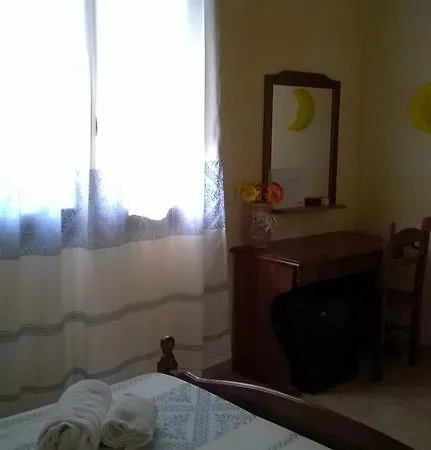 拉奎西亚德拉加鲁拉酒店