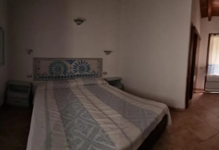 La Quercia Della Gallura Casa rural *