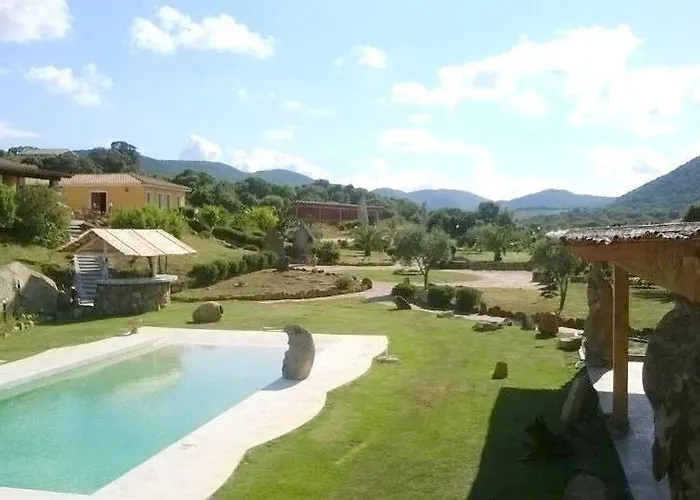 Landhuis La Quercia Della Gallura *